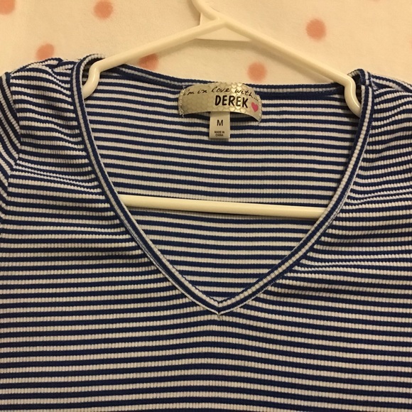 I’m In Love With Derek High Low Top ✨✨ - Picture 2 of 5